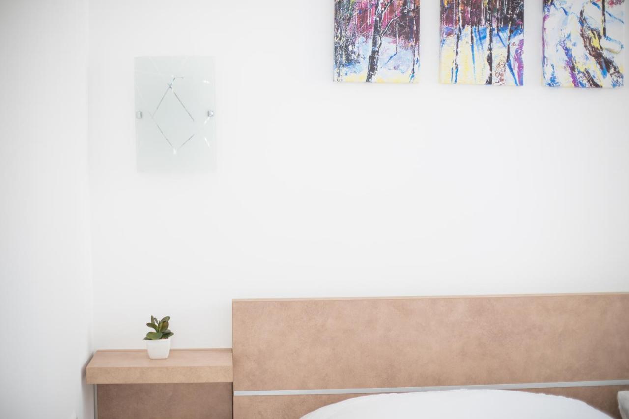 Apartman Roza بودْسْتغانا المظهر الخارجي الصورة
